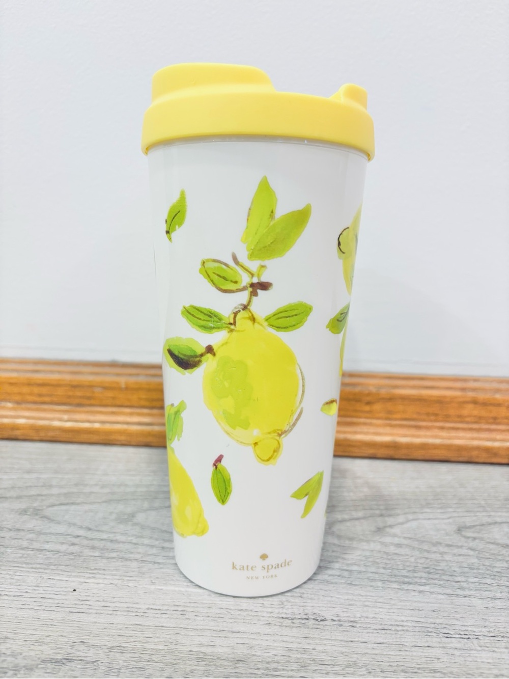 Kate Spade Yellow & Cream Lemon Travel Mug Tumbler Cup
